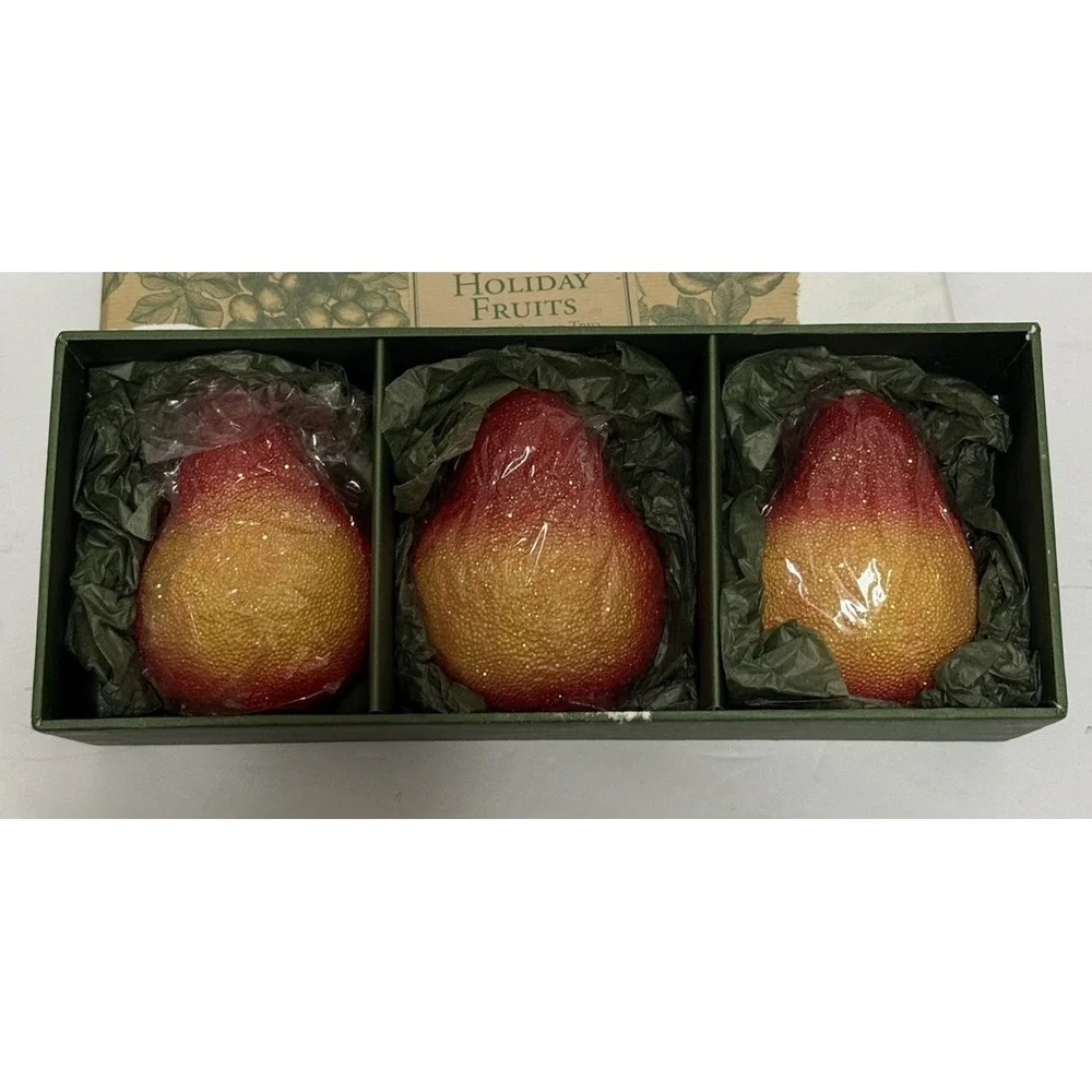 White Barn‎ Holiday  CANDLES Sugared PEAR • Glitter • Unscented • Wrapped • Rare
